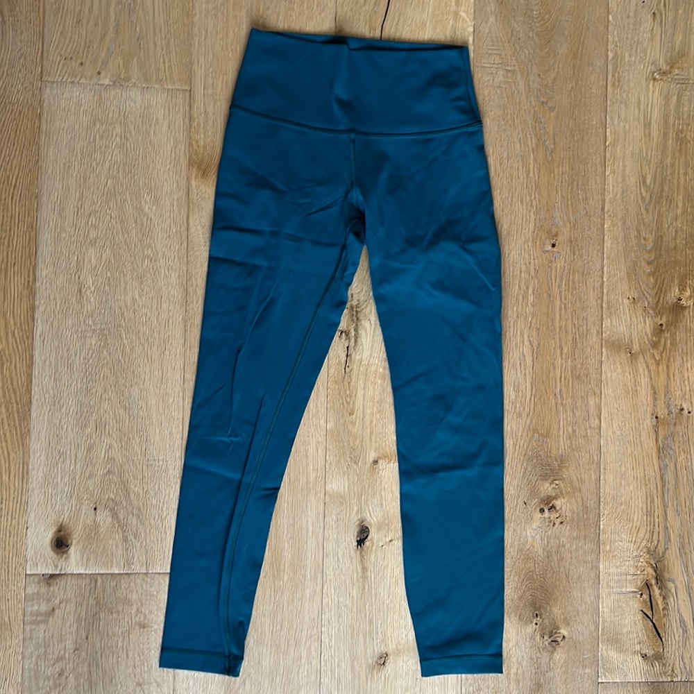 Lululemon Wunder Under Train